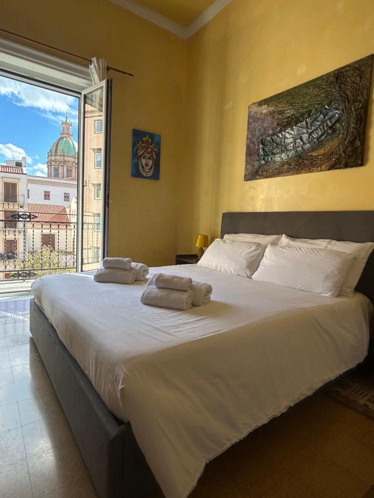 Apartment Suite Cavour Holiday Dream ปาแลร์โม ภายนอก รูปภาพ