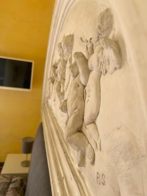 Apartment Suite Cavour Holiday Dream ปาแลร์โม ภายนอก รูปภาพ