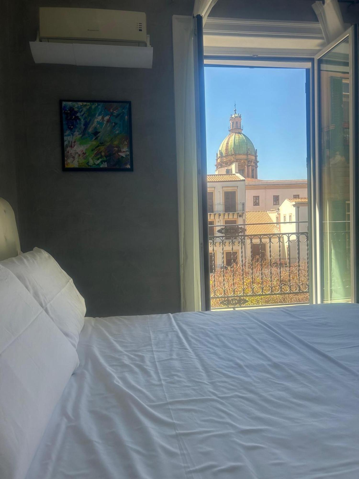 Apartment Suite Cavour Holiday Dream ปาแลร์โม ภายนอก รูปภาพ